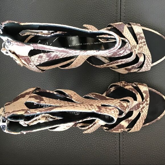 Guíseppe Zanetti snake print leather heels - Picture 5 of 14